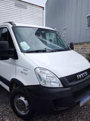 IVECO DAILY 35S14 CHASSI CABINE TURBO INTERCOOLER DIESEL 2P MANUAL